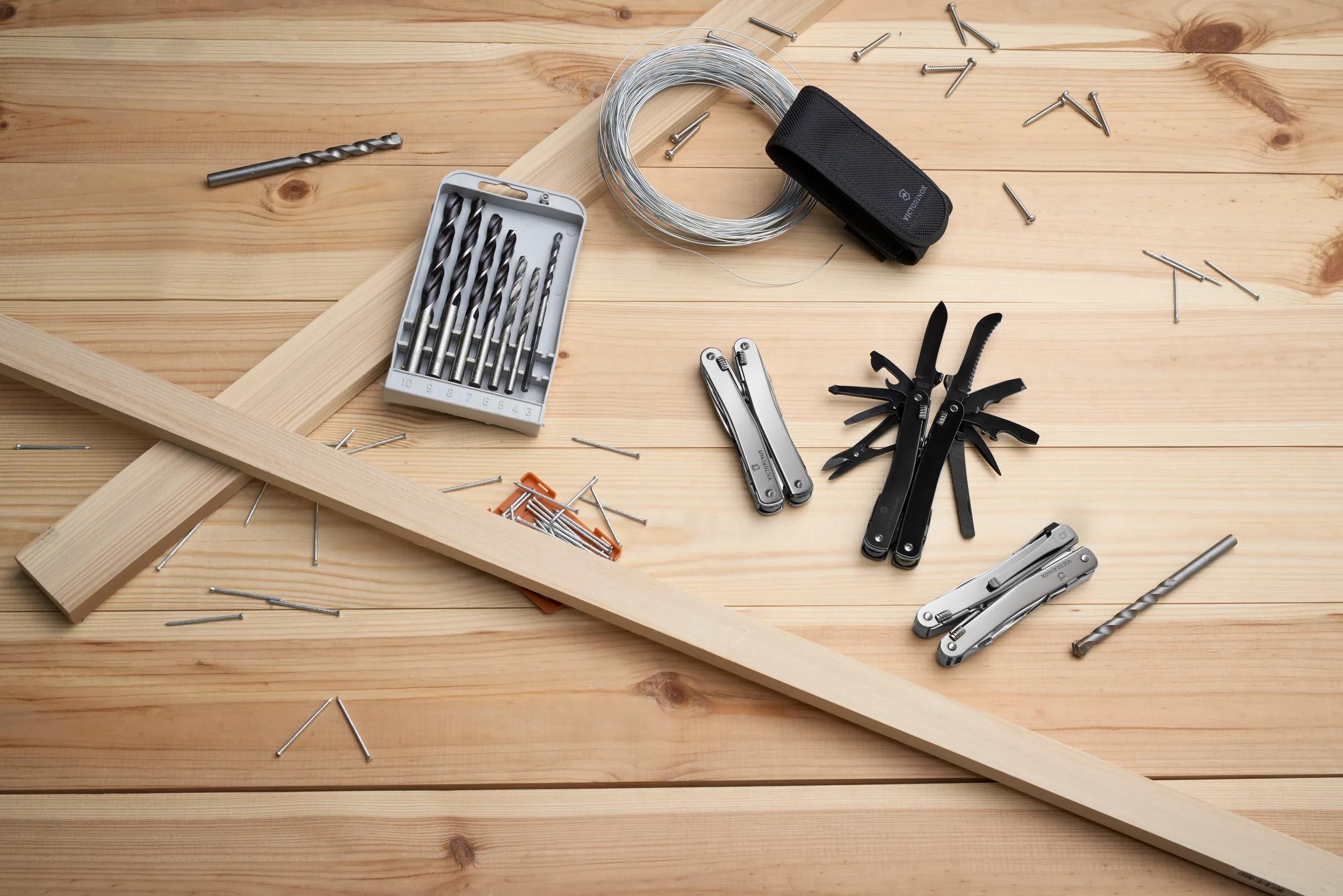 Swiss Tool Spirit Collection