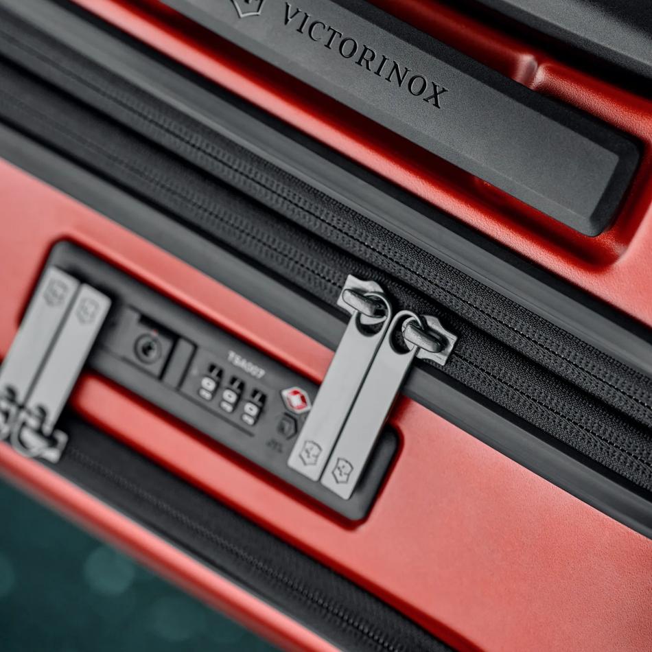 斯派克 3.0 常旅客登机旅行箱