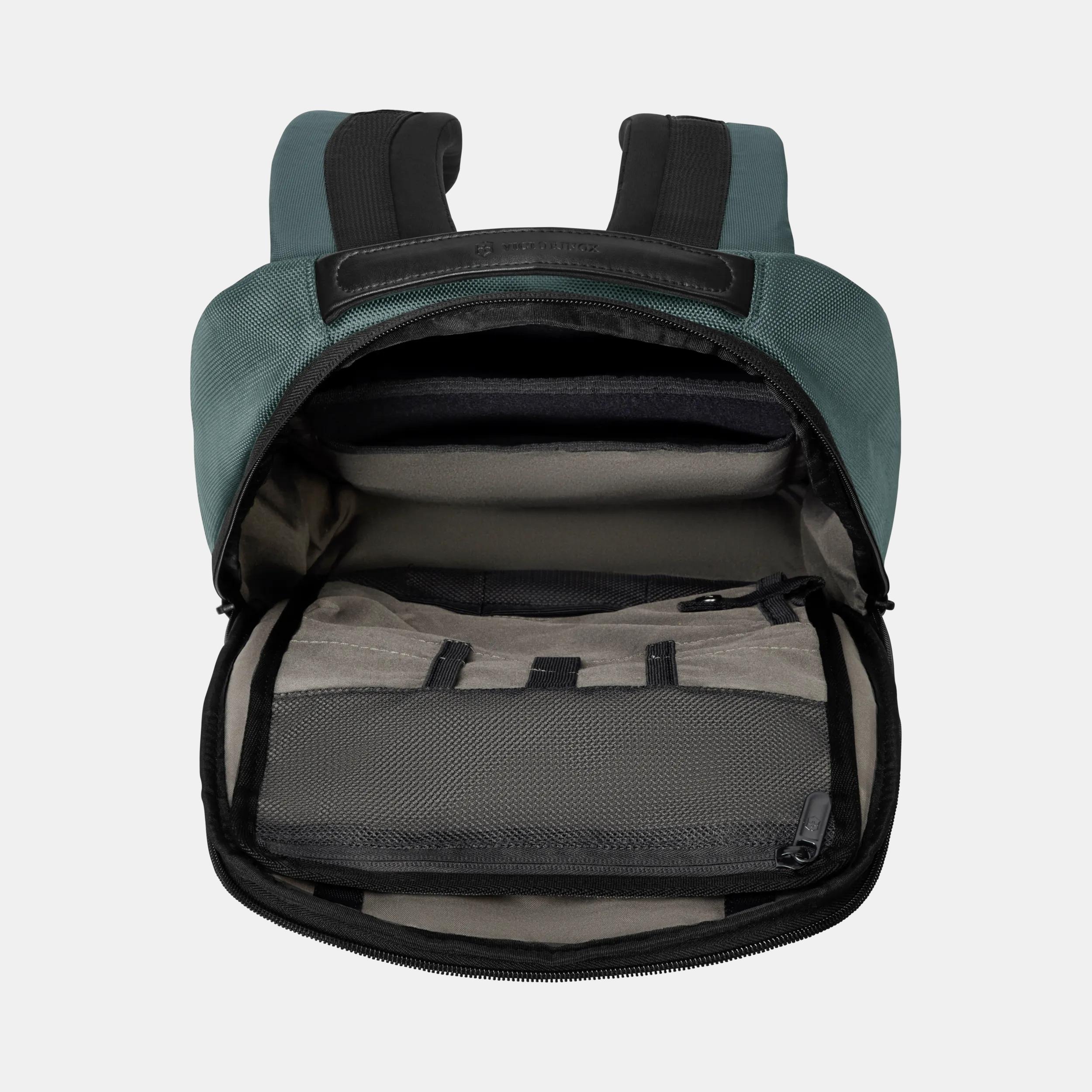 Altmont Professional City Laptop Backpack - 653284