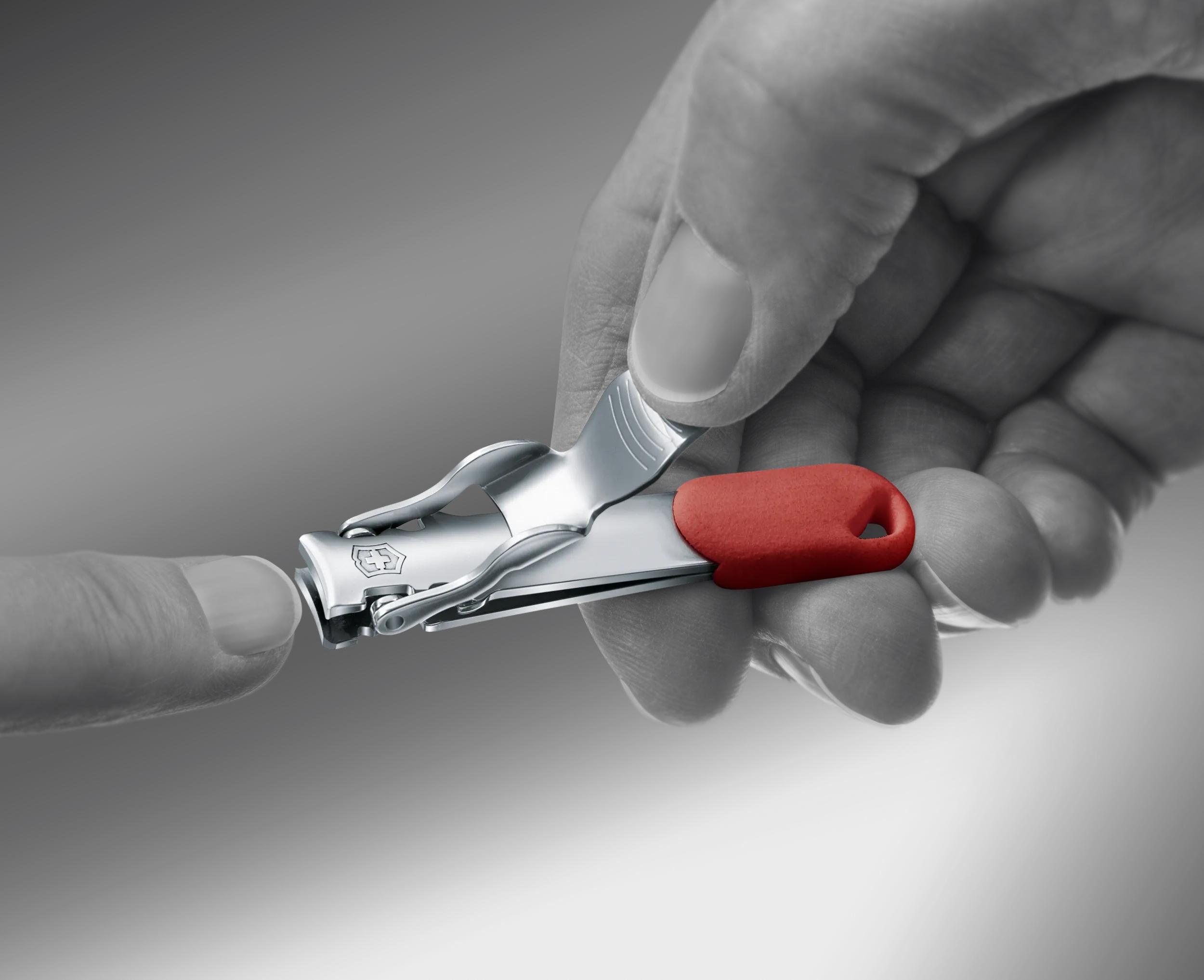 Victorinox ネイルクリッパー レッド - 8.2050.B1