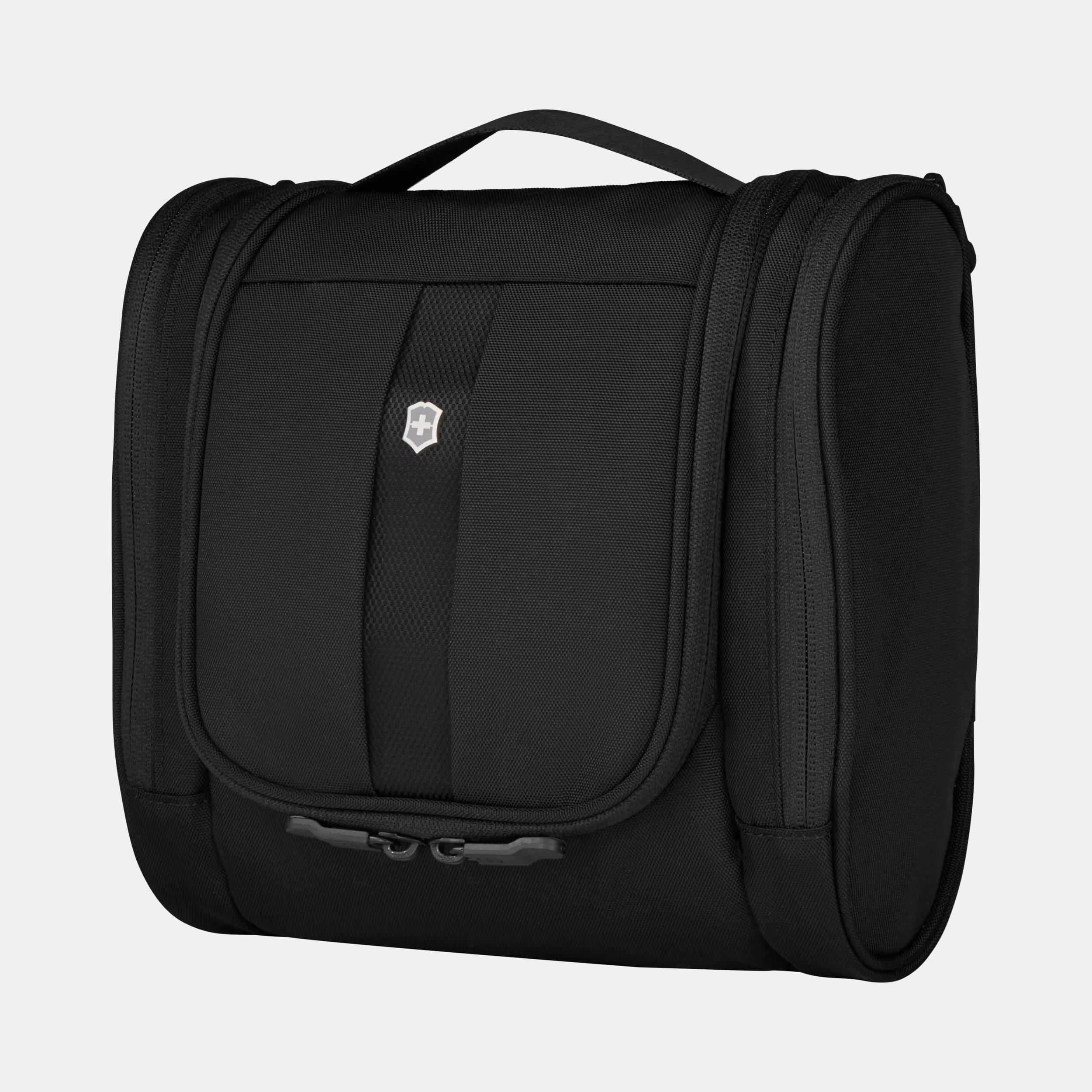 Travel Accessories 5.0 Hanging Toiletry Kit - 610609