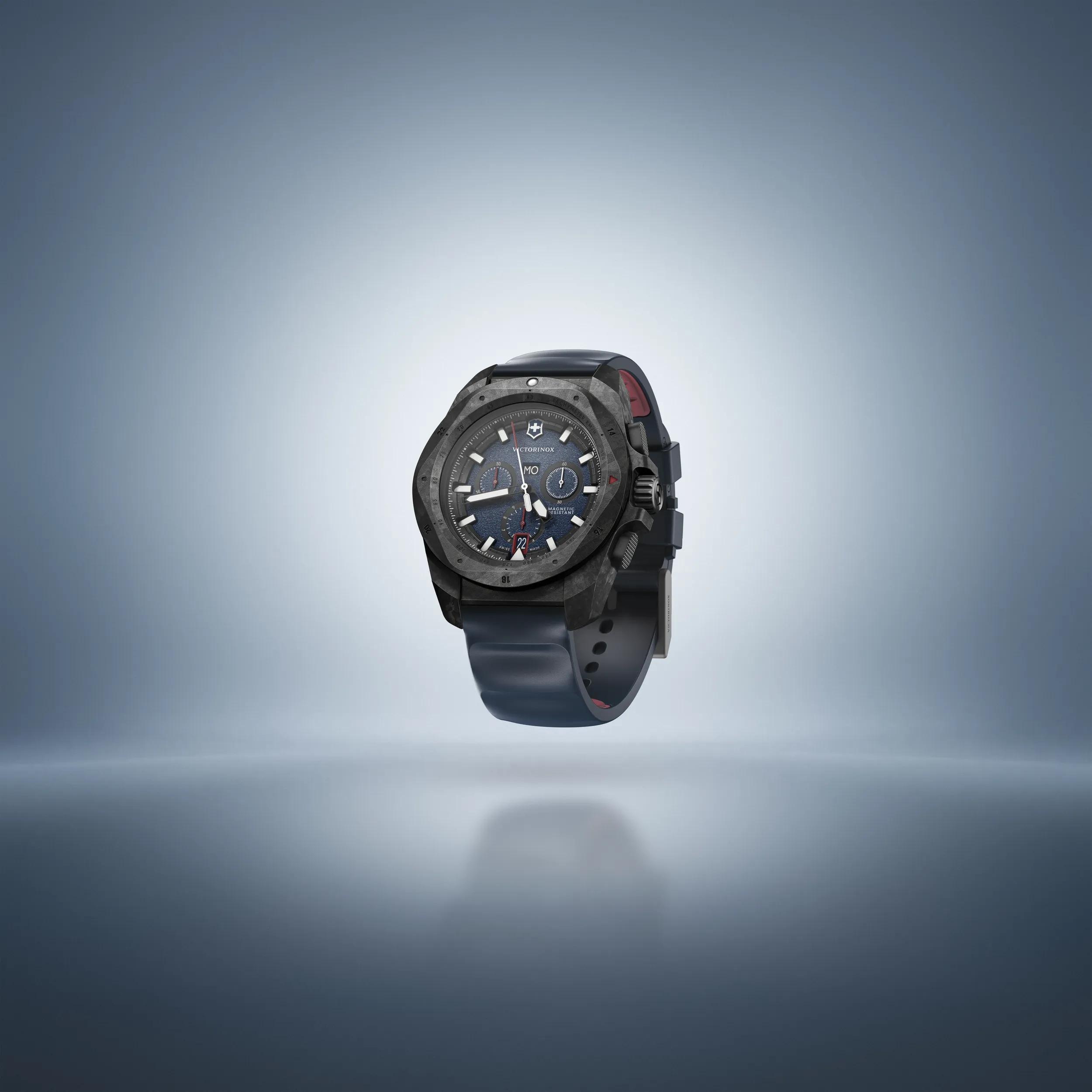 I.N.O.X. Chrono