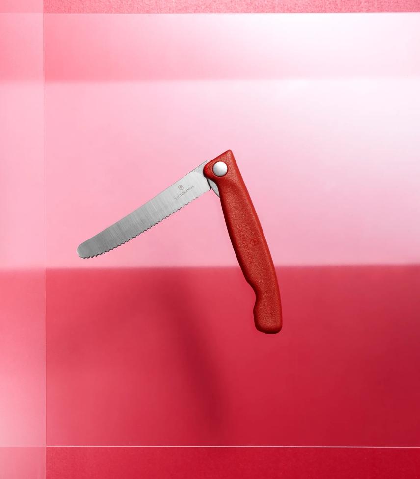 瑞士经典可折叠削皮刀