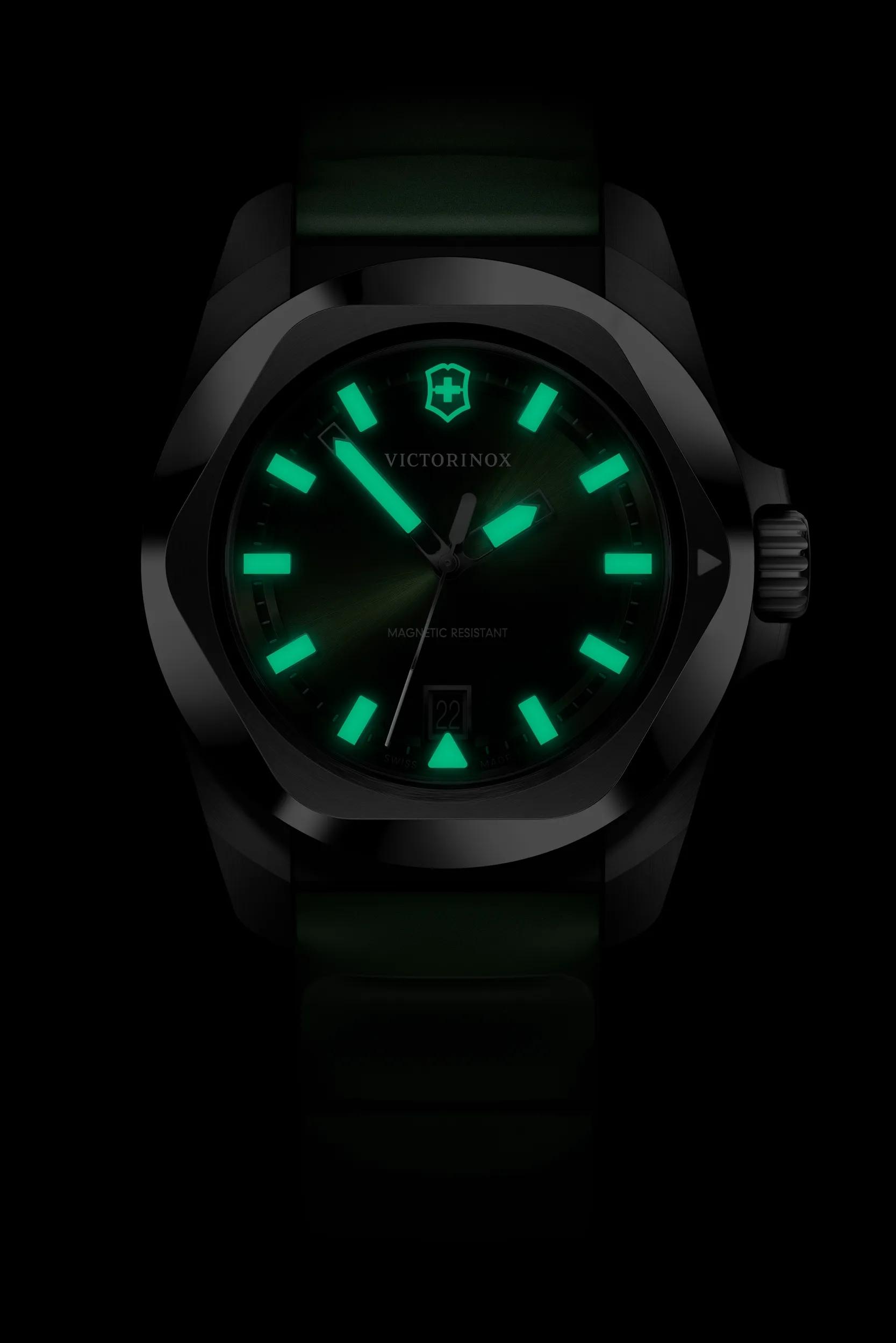 I.N.O.X. Quartz - 242085