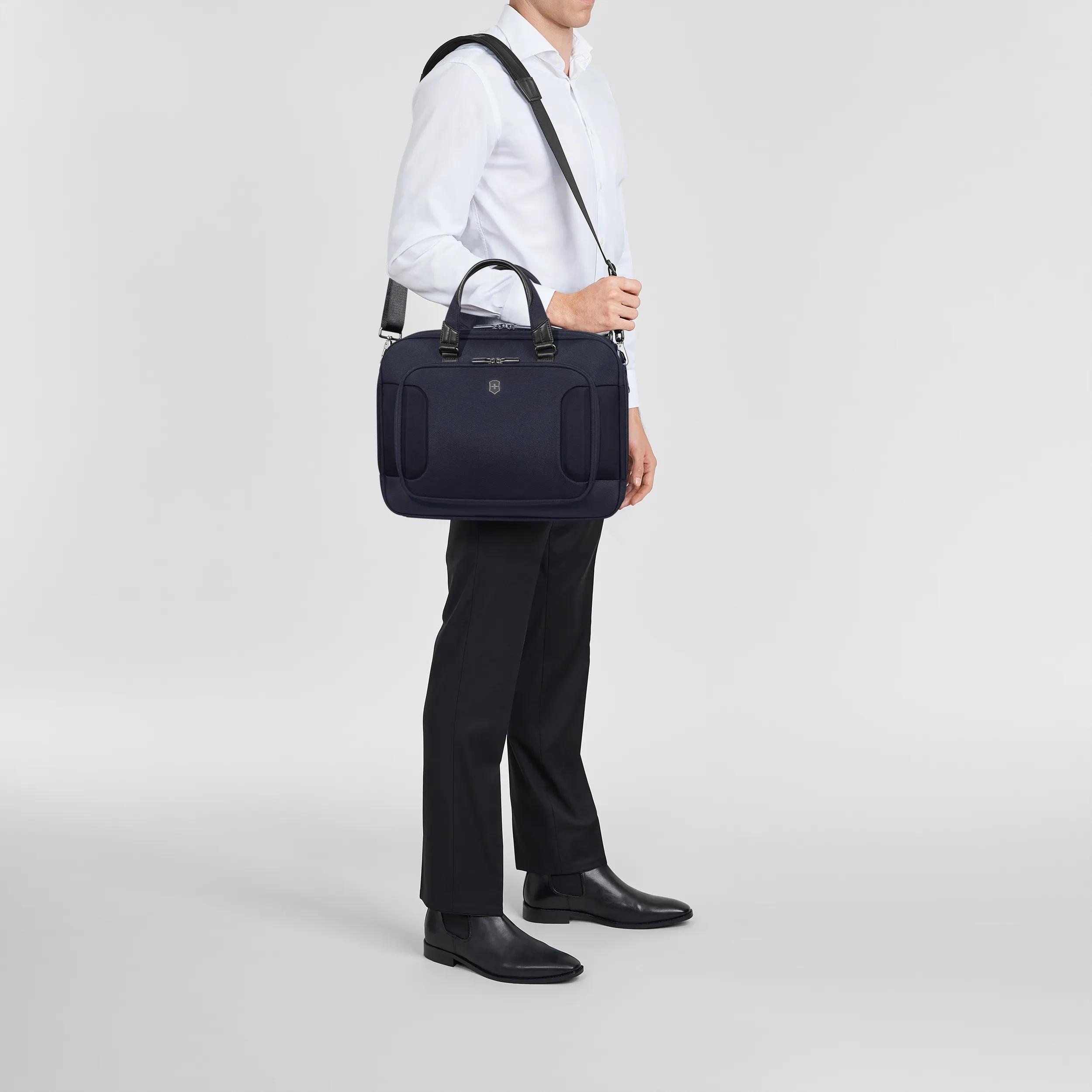 Werks Traveler 7.0 Deluxe Briefcase - 653649