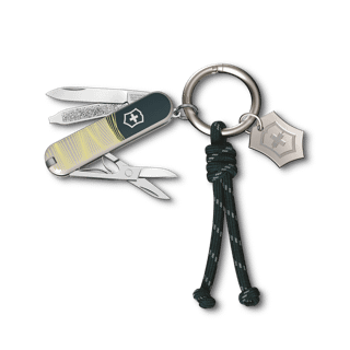 FRAGMENT VICTORINOX SPARTANブラック キーホルダー