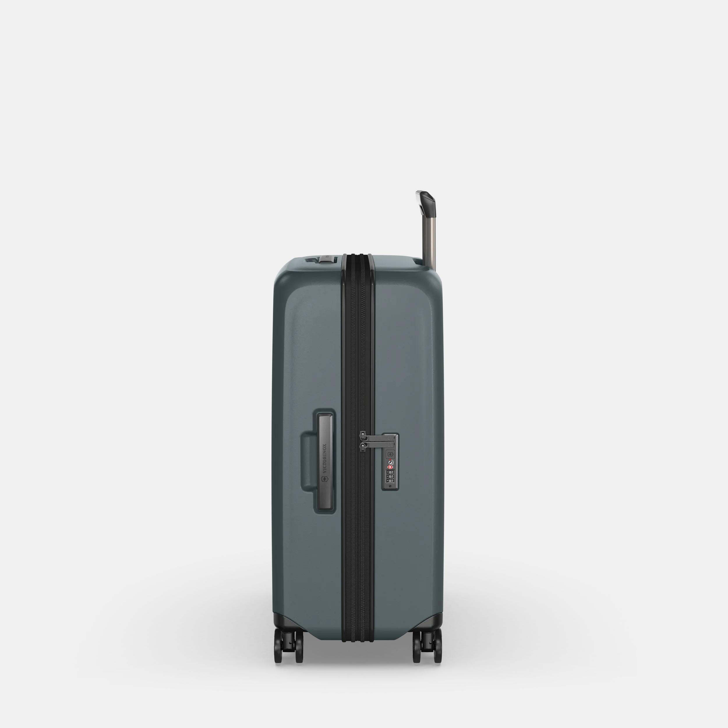 Victorinox Airox Advanced Medium Case in Storm - 653136