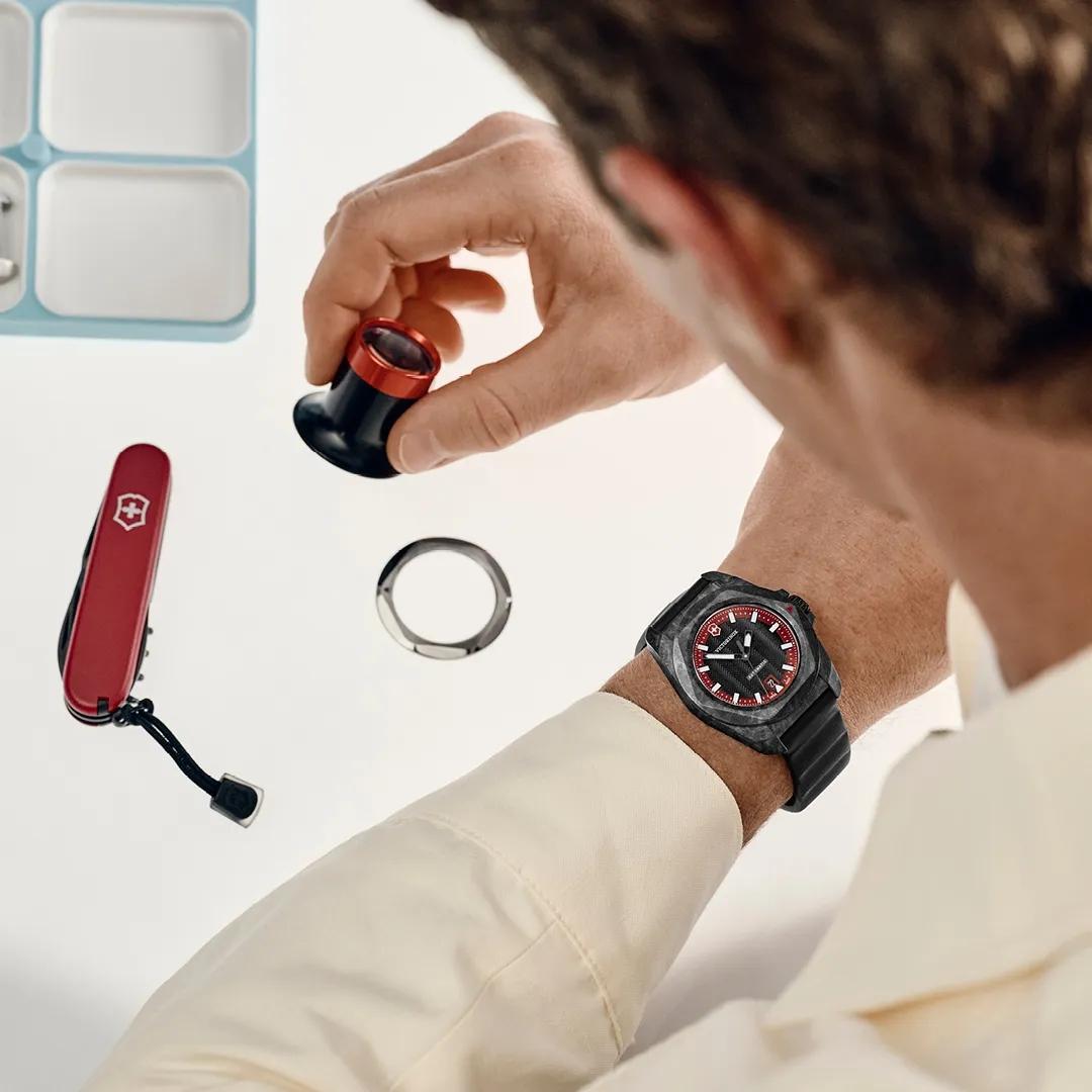 Victorinox Herrenuhren