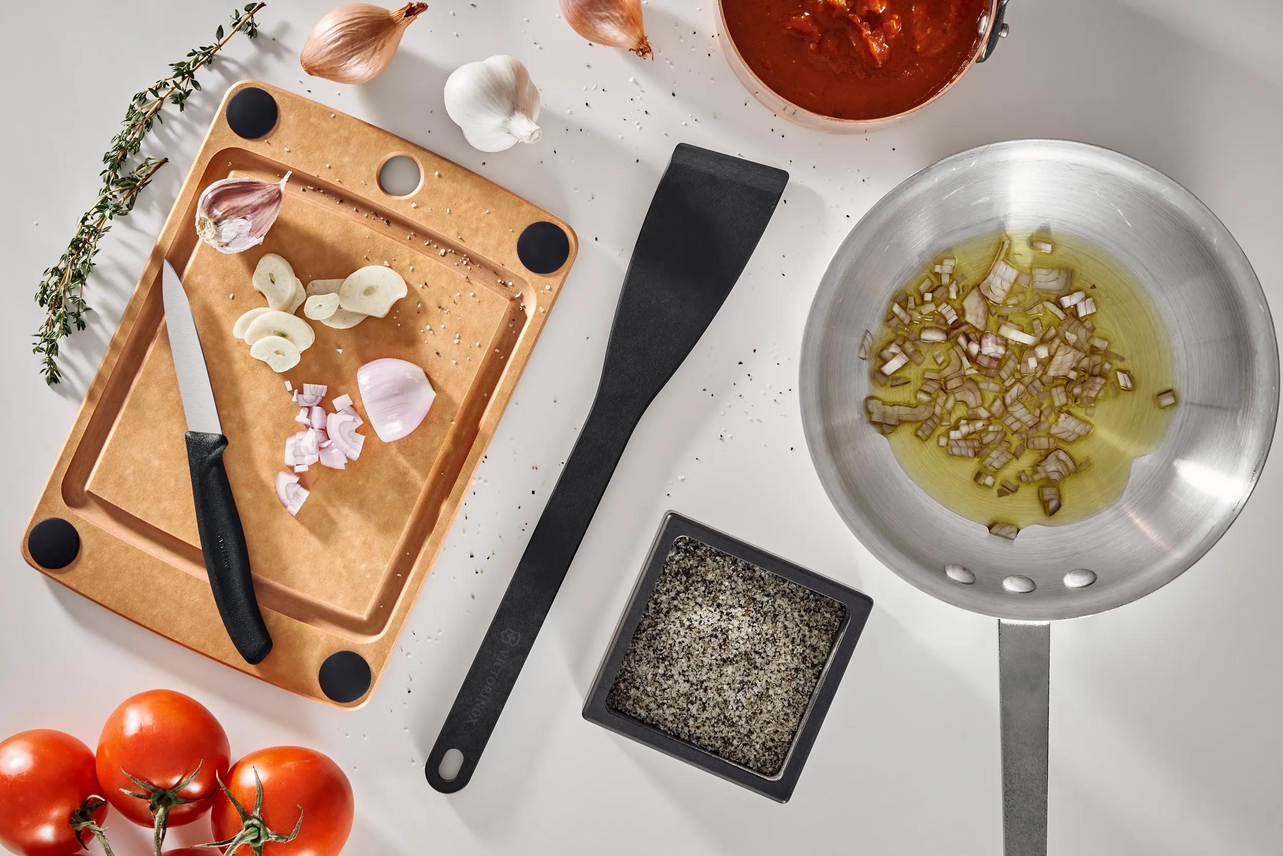 Victorinox オールインワン カッティングボード L ライトブラウン - 7.4126