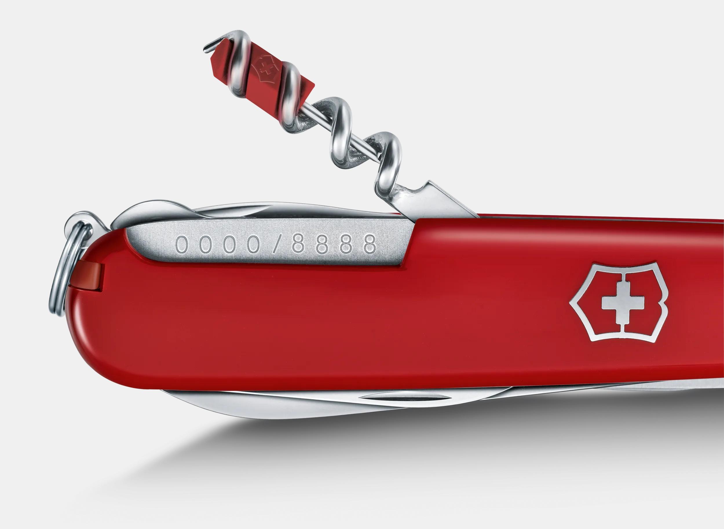 Victorinox Huntsman Year of the Dragon 2024 in red - 1.3714.E13