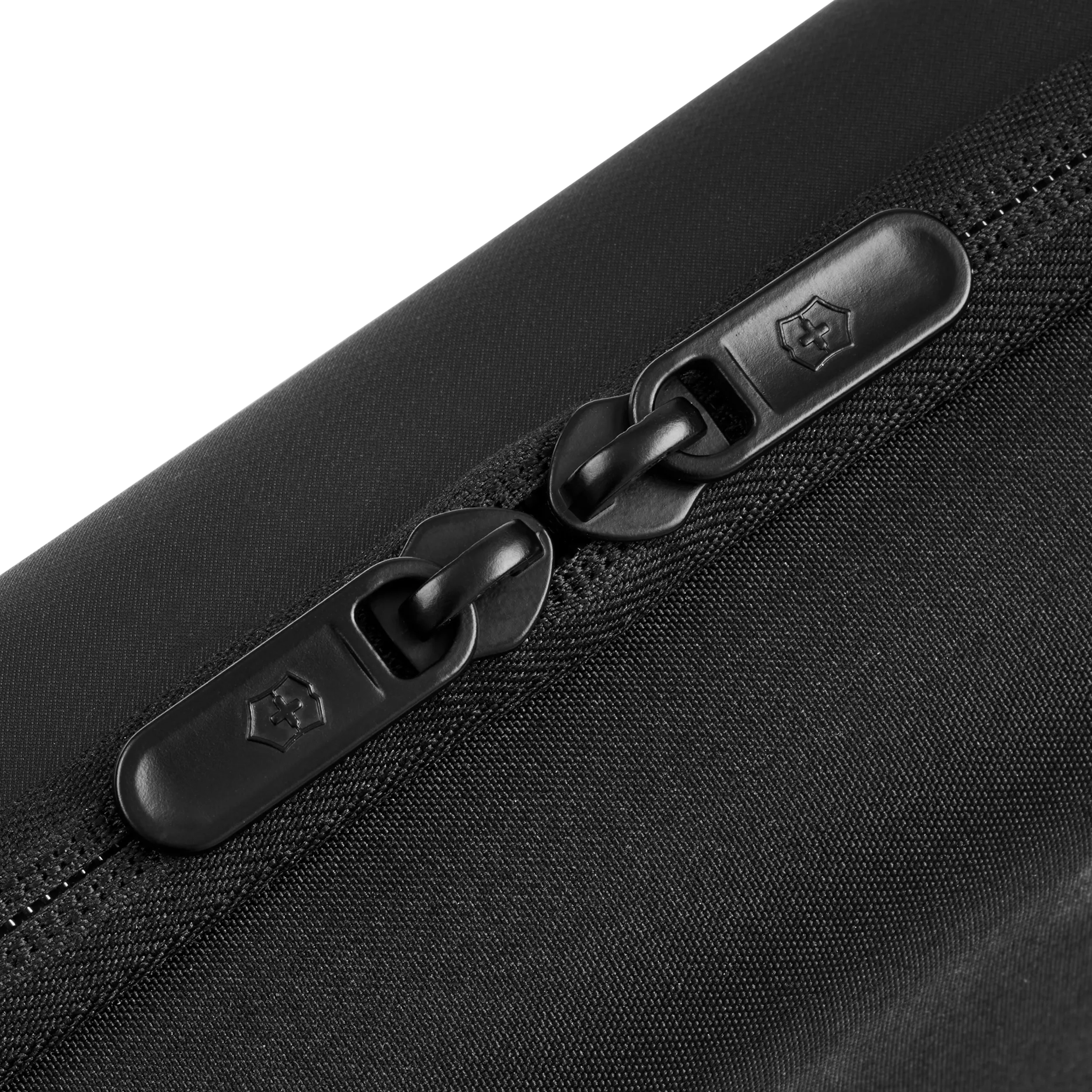 零 樣專用 Victorinox Travel Essentials Tech Pouch 電子用品小袋於黑色