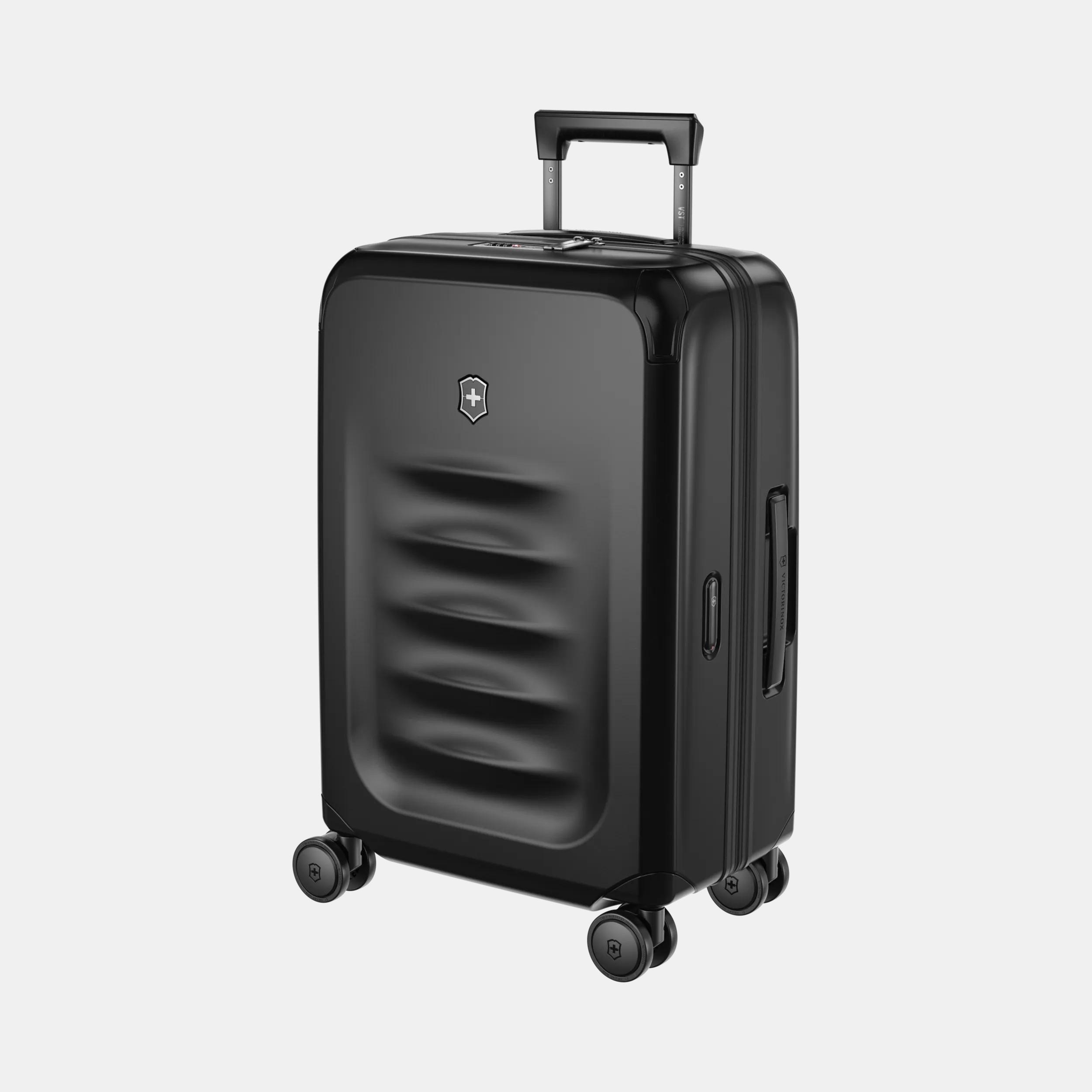 Spectra&nbsp;3.0 Frequent Flyer Plus Carry-On - 611757