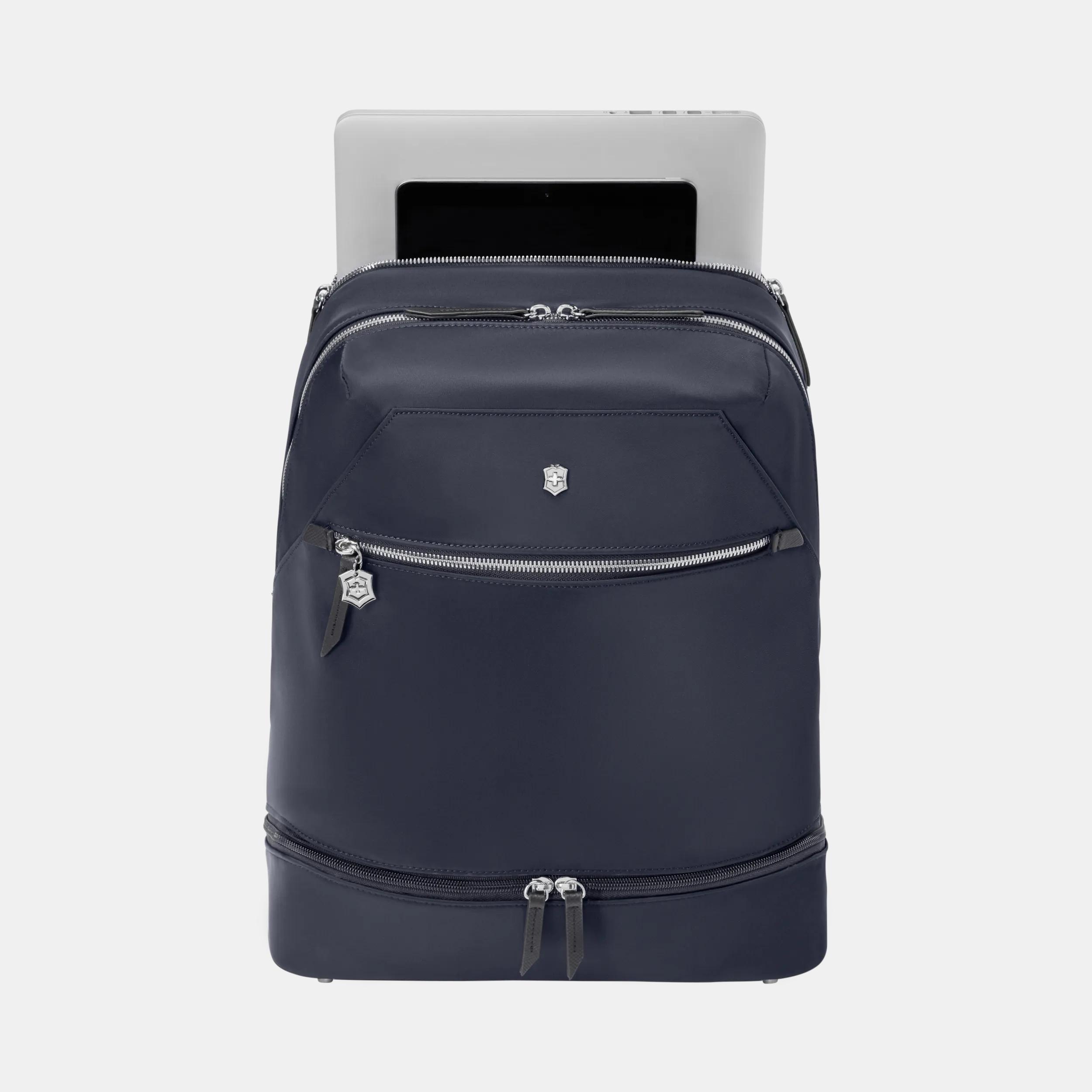 Victoria Signature Deluxe Backpack - 612202