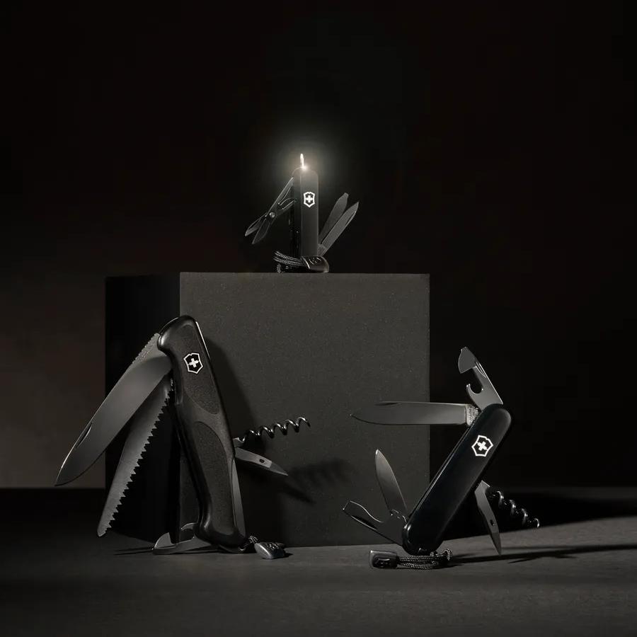 Black Pocket Knives