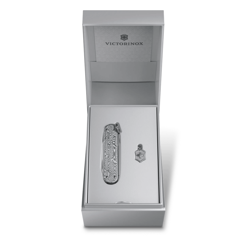 [0.6221.34] Classic SD Brilliant Damast