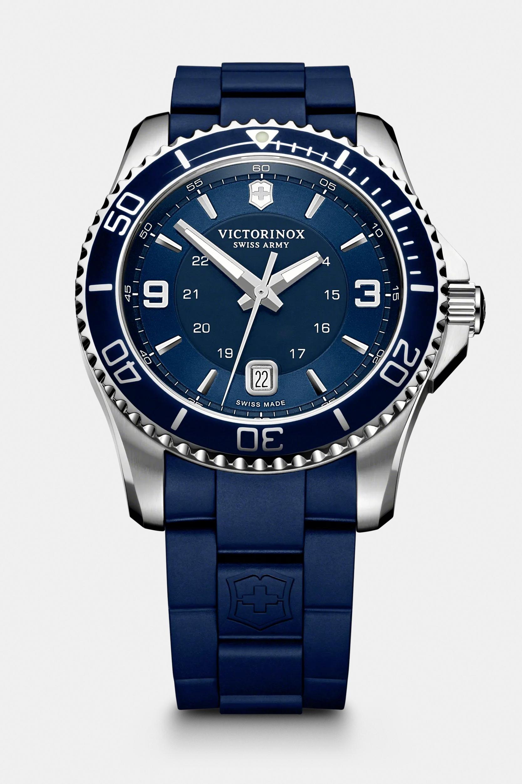 Victorinox Maverick Large in Maverick Large - 241603