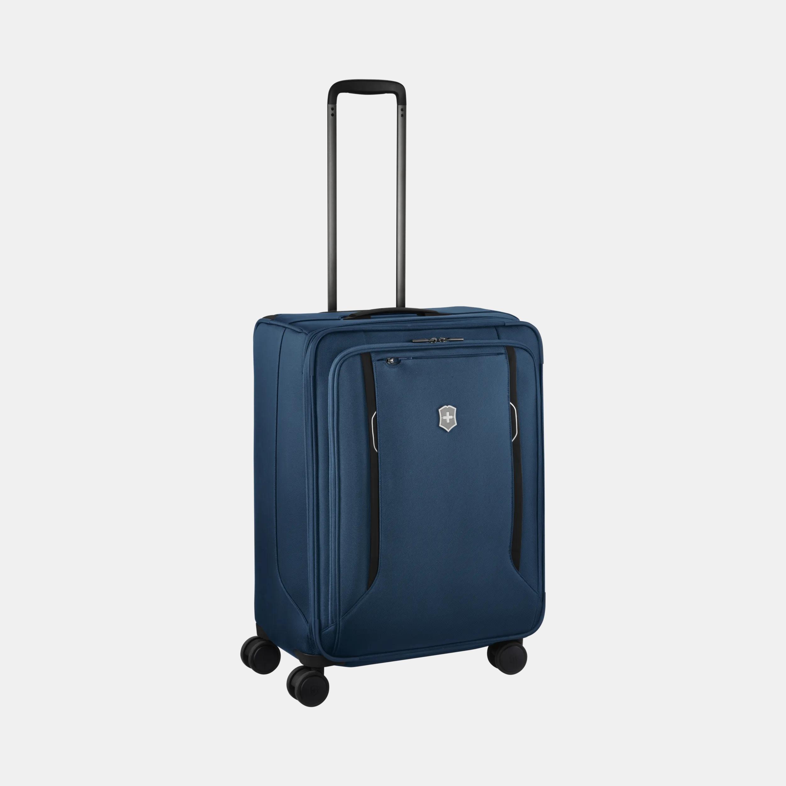 Victorinox Werks Traveler 6.0 Softside Medium Case in blue - 605409