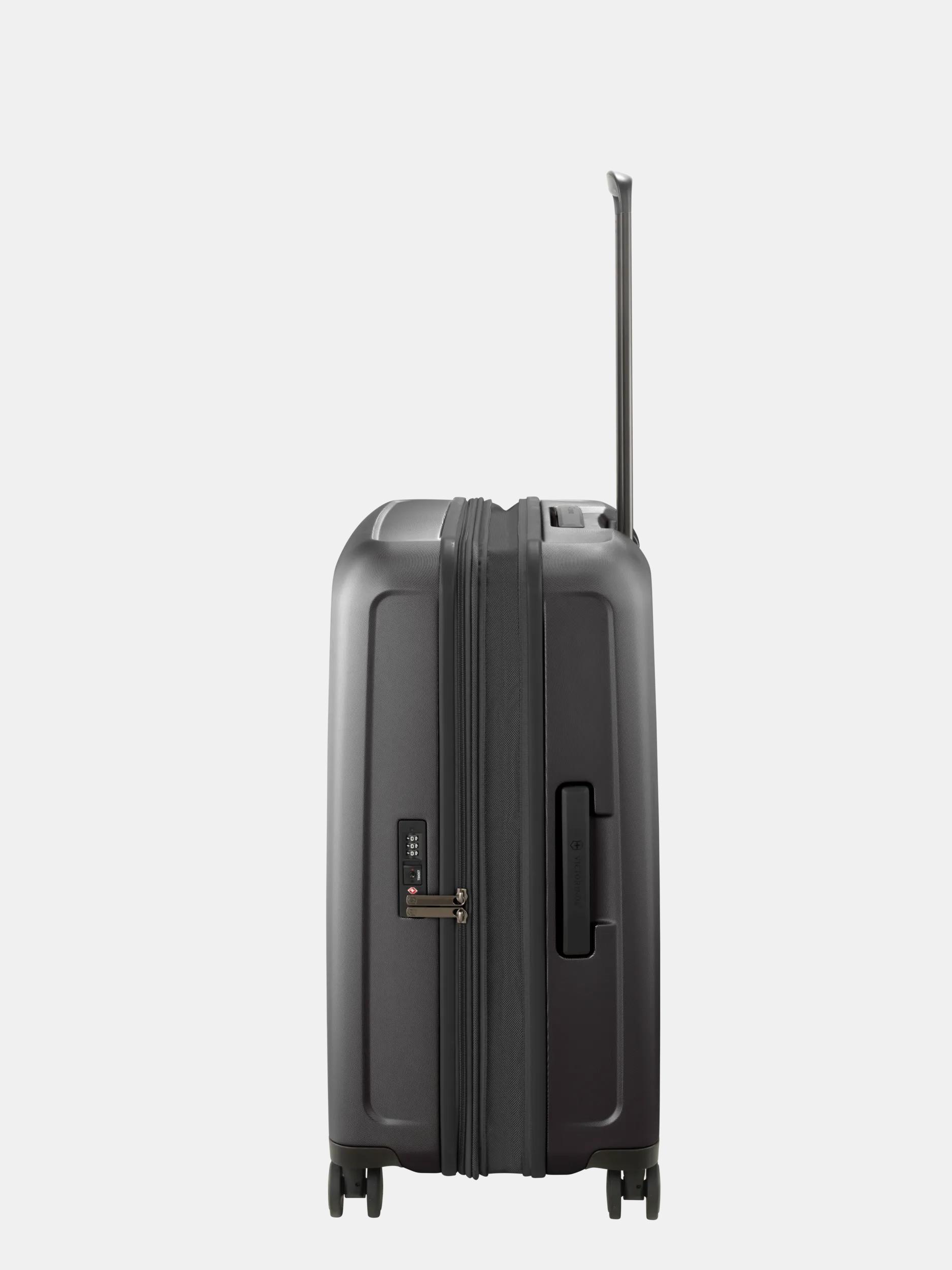 Victorinox Connex Medium Hardside Case in black - 605667