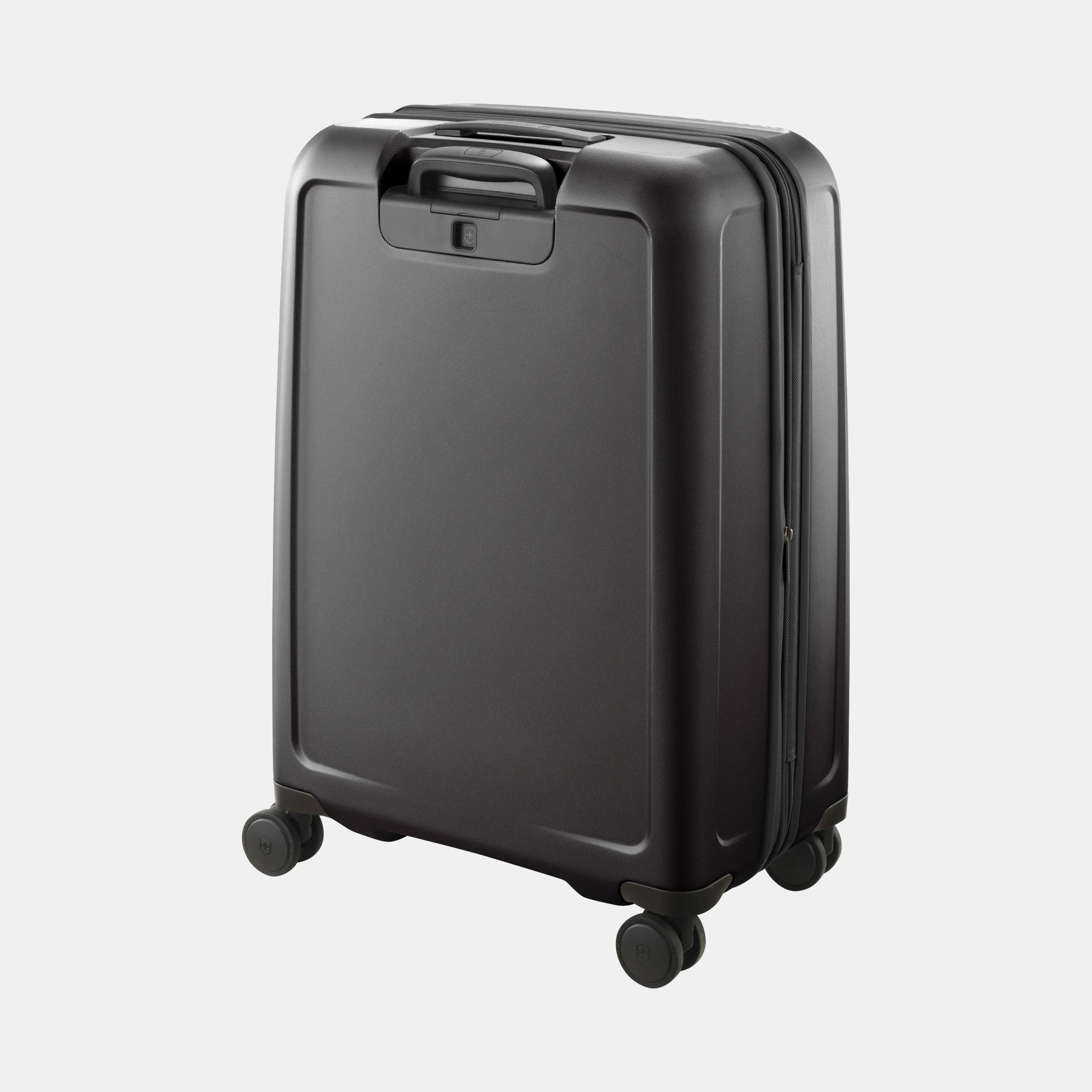 Victorinox Connex Medium Hardside Case in black - 605667