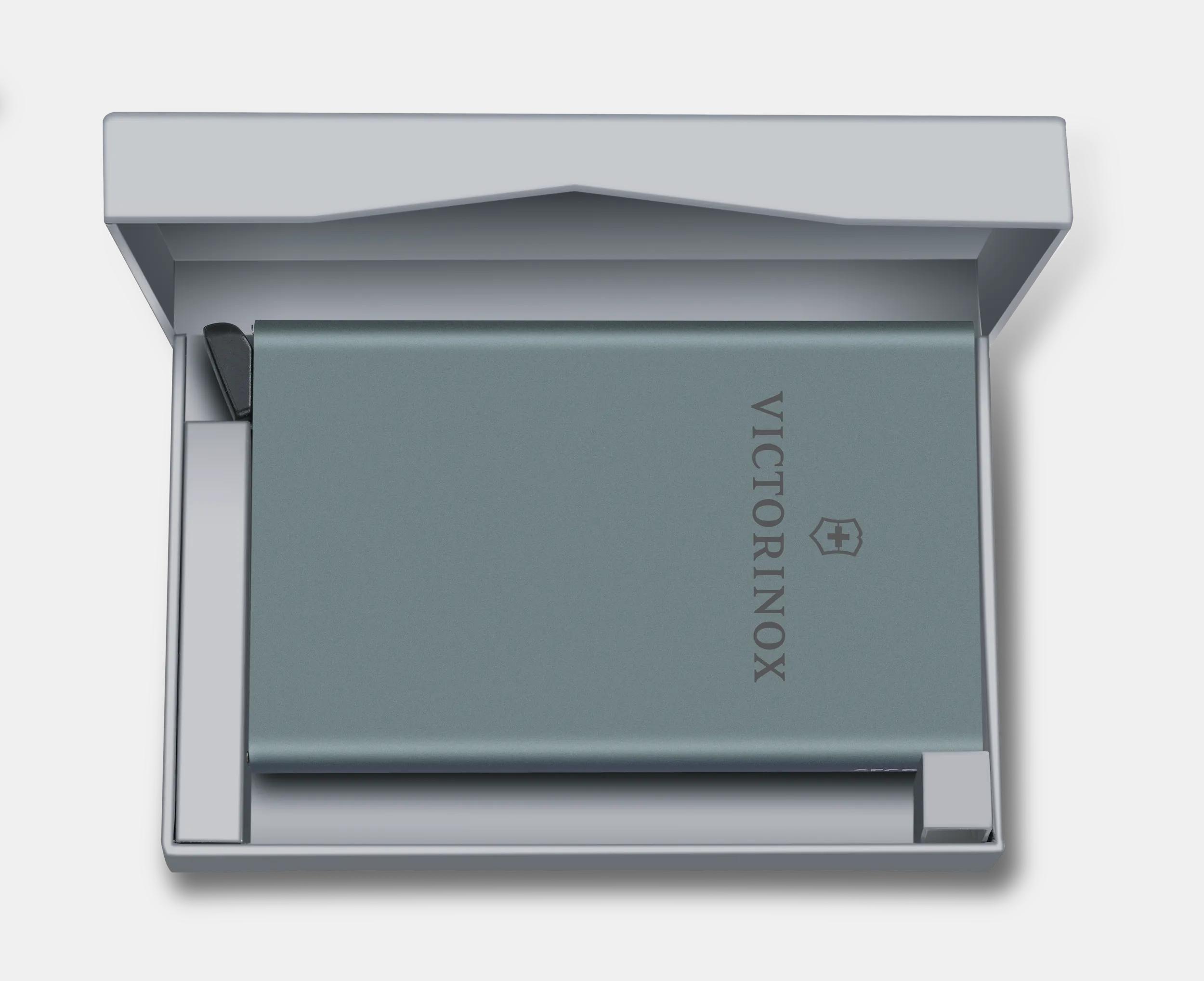 Altius Secrid Essential Card Wallet - 612679