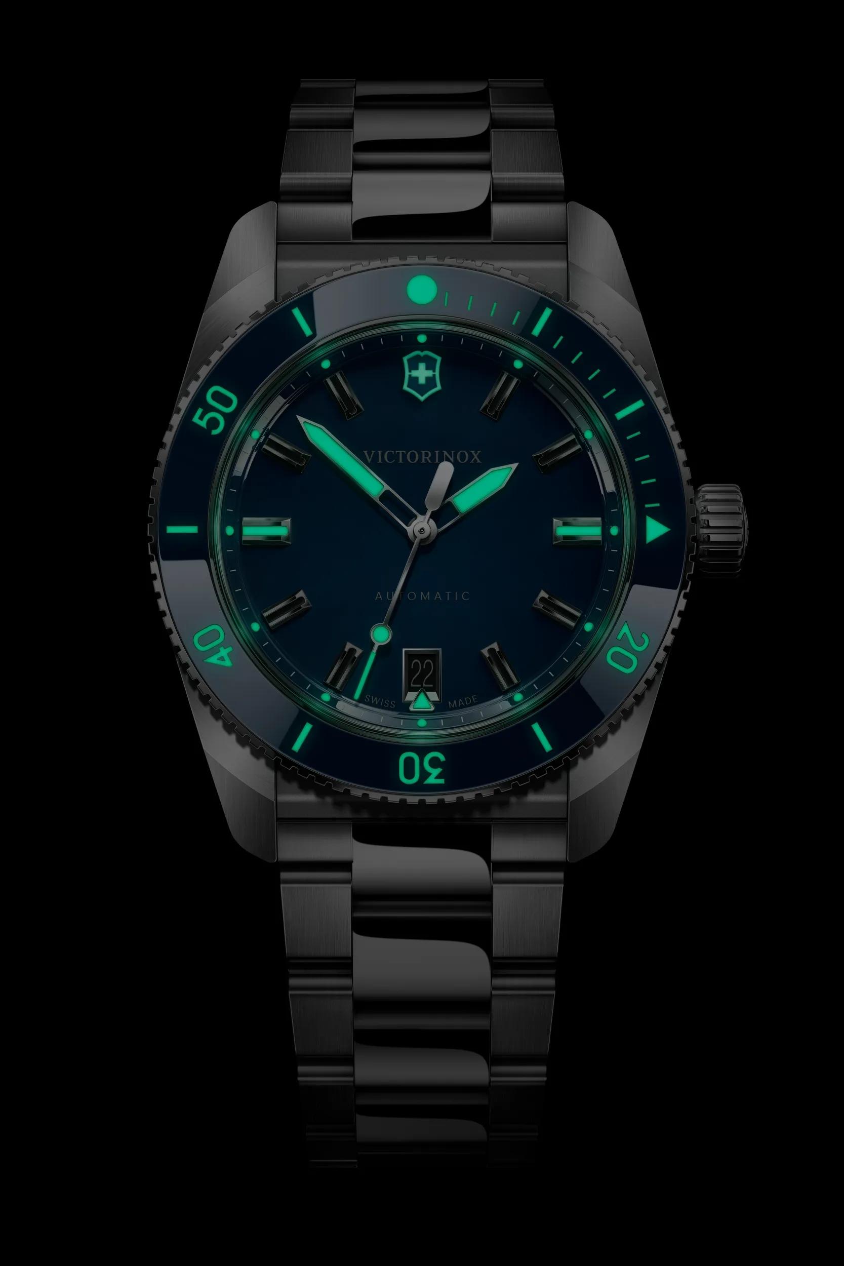 Maverick Automatic 242106