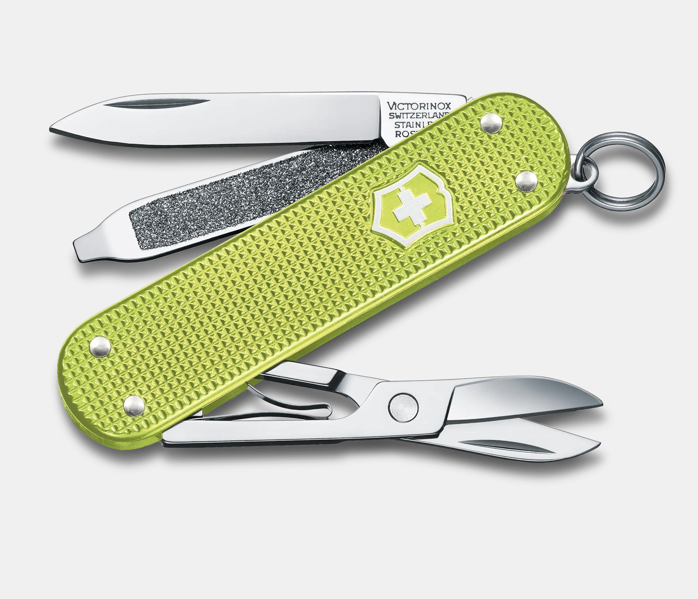 Victorinox Classic SD Alox in Lime Twist - 0.6221.241G