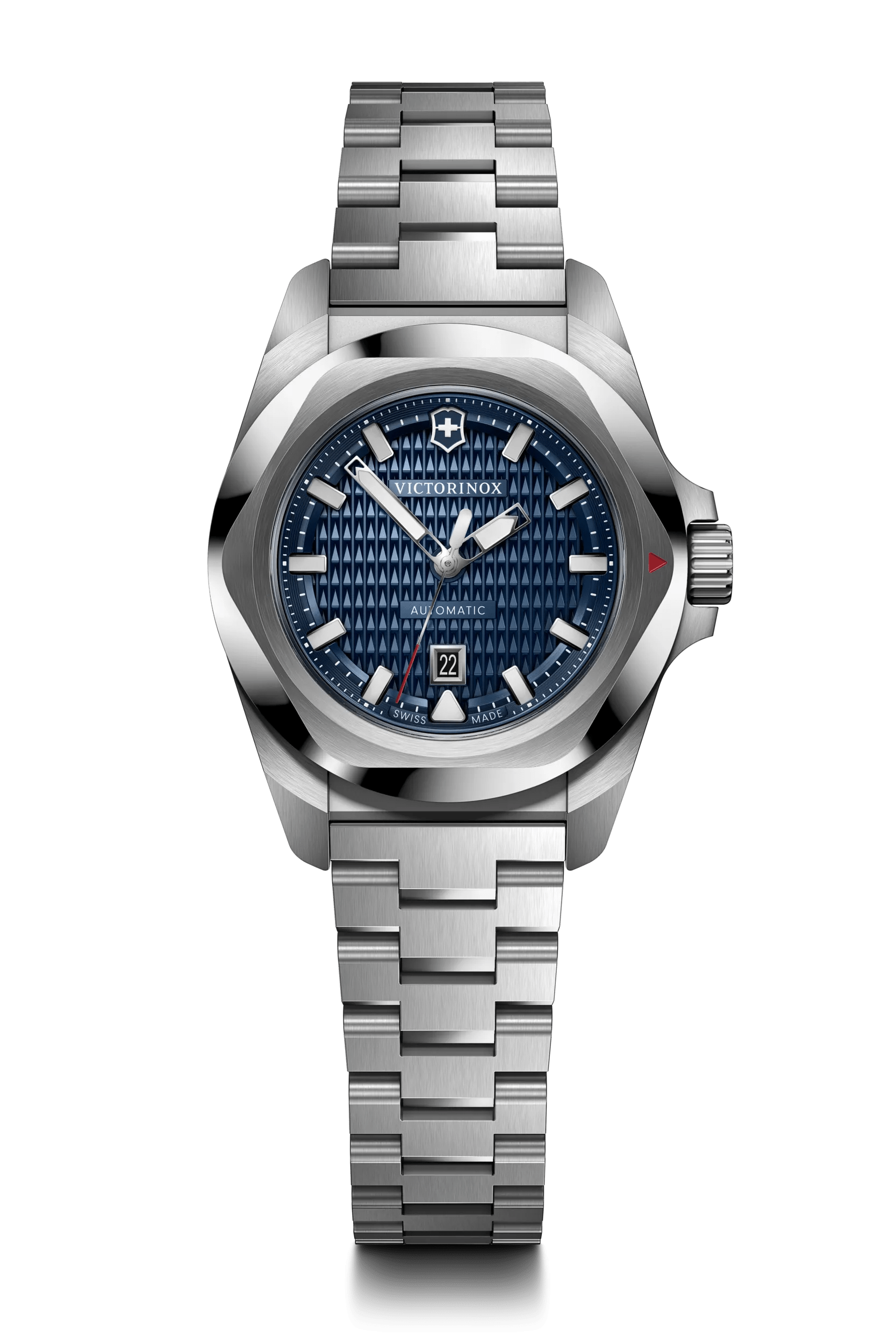 VICTORINOX　I.N.O.X.　LIMITED EDITION The I.N.O.X. Goes Carbon with a New Limited Edition - Worn