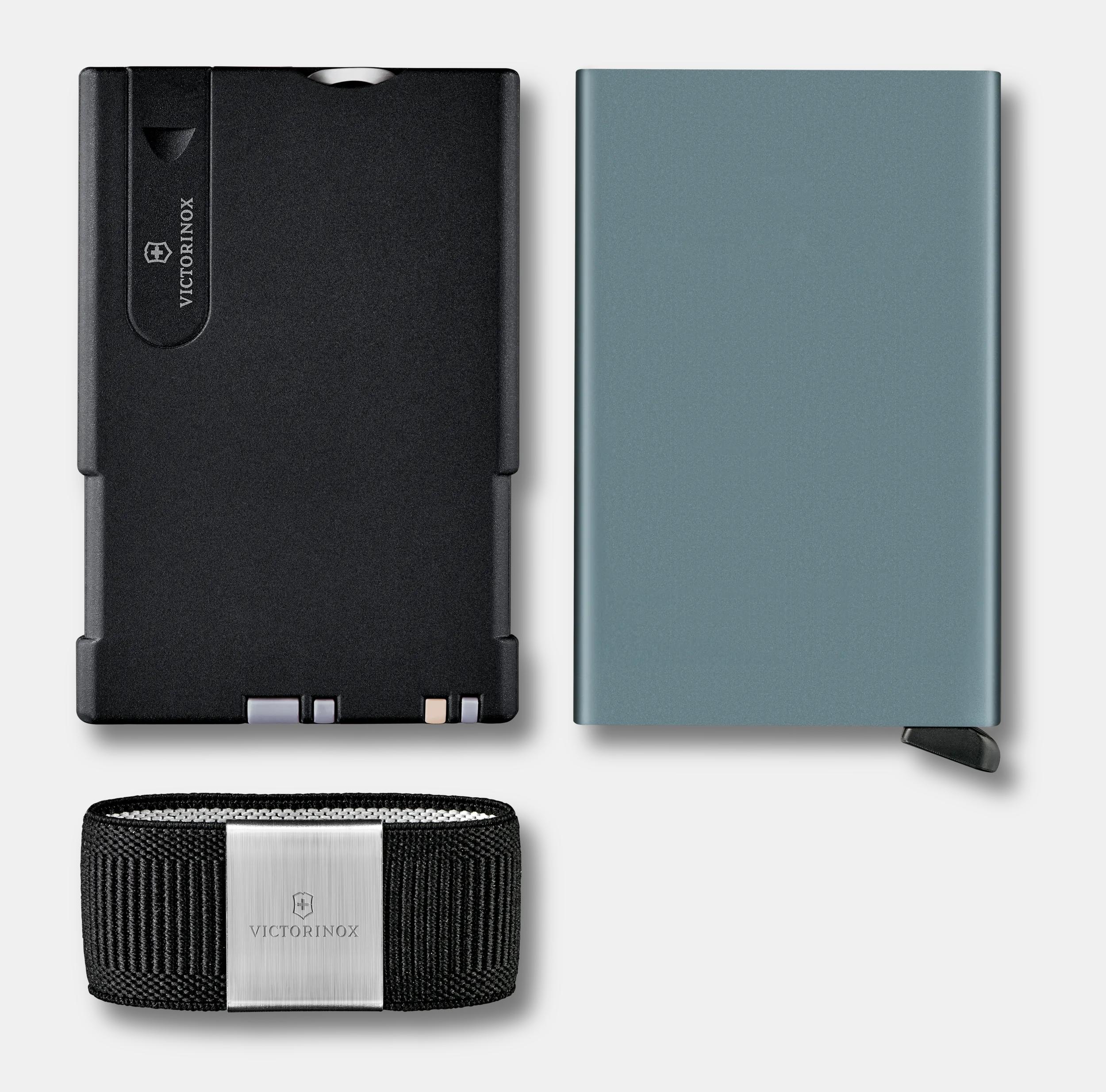 Victorinox Smart Card Wallet in Sharp Gray - 0.7250.36