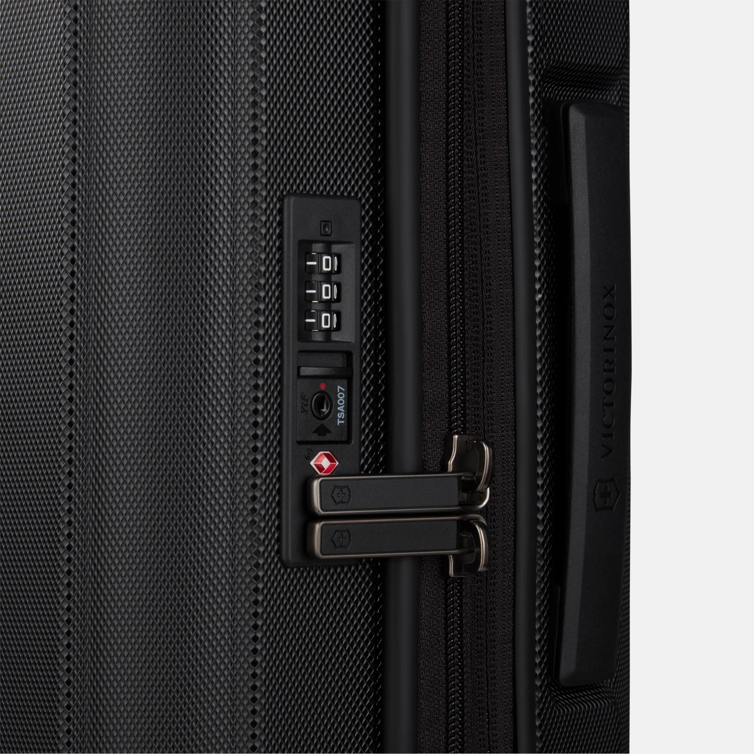 Werks Traveler 6.0 Hardside Large Case  - 609972