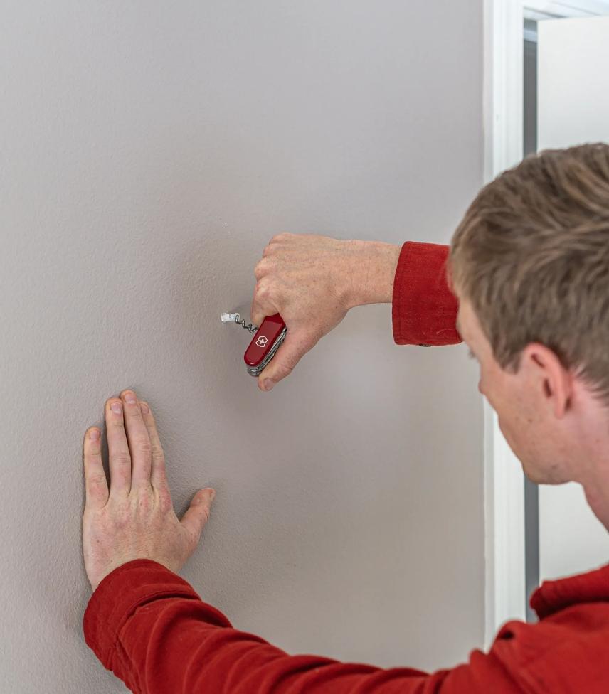 Swiss Champ Pocket Knife