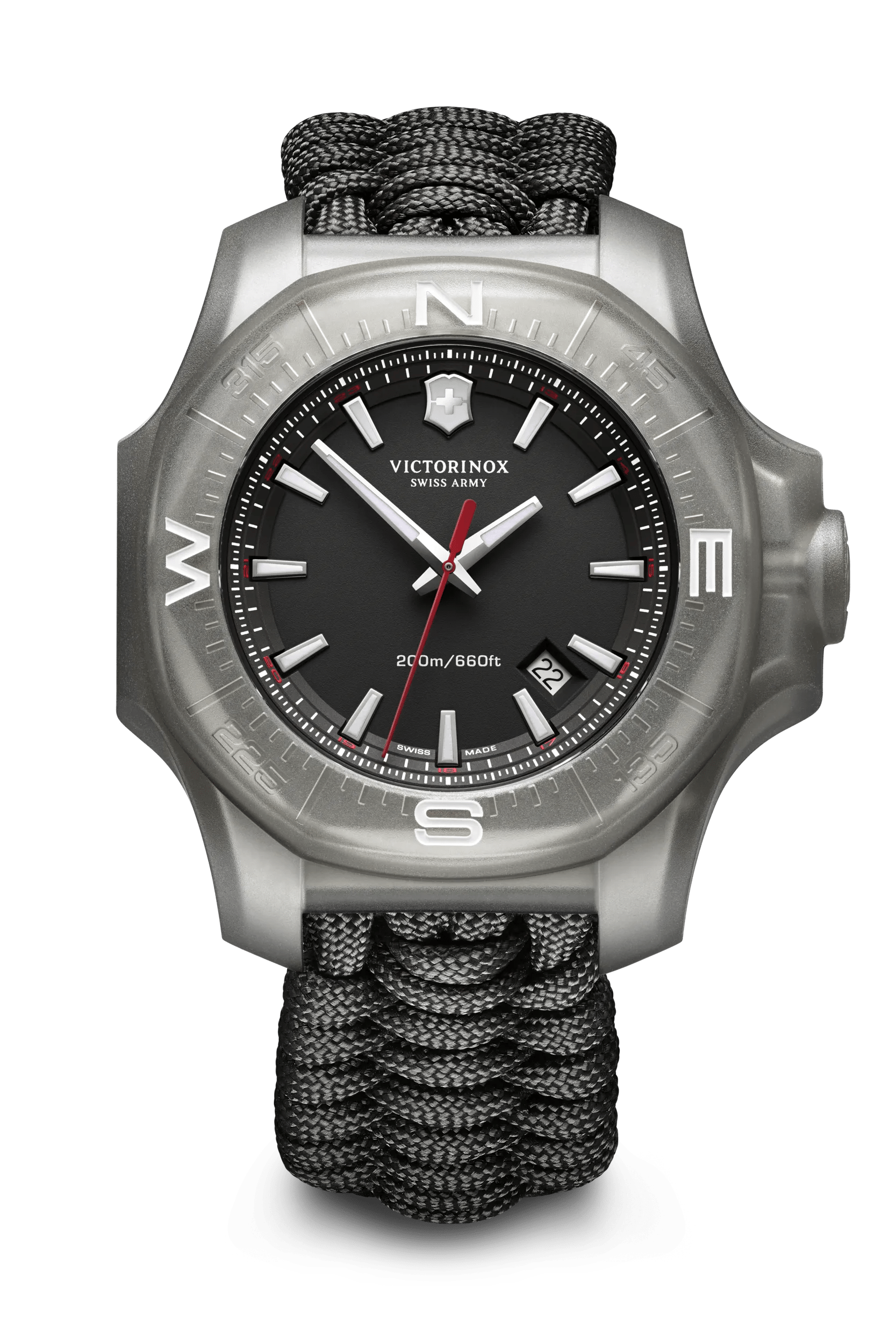 VICTORINOX　I.N.O.X.　LIMITED EDITION The I.N.O.X. Goes Carbon with a New Limited Edition - Worn