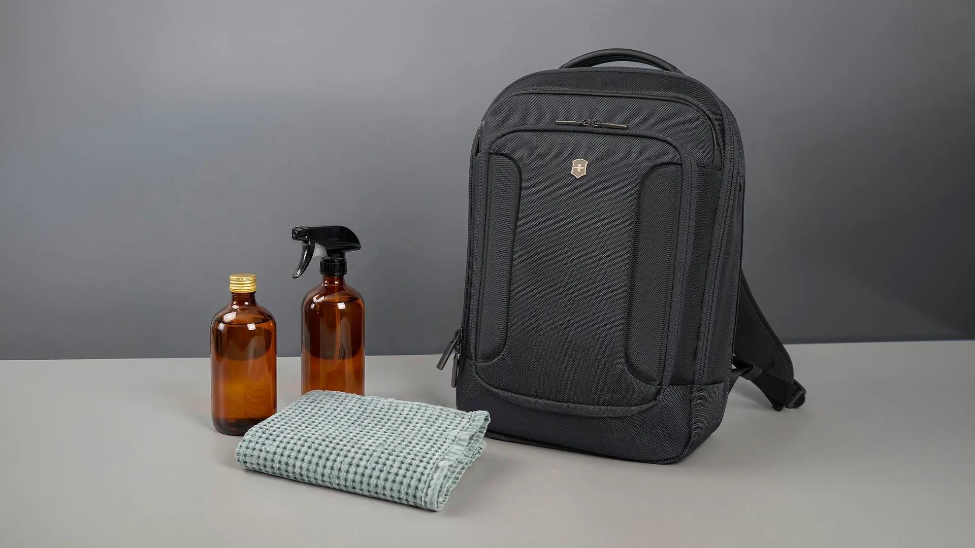 How to wash a backpack