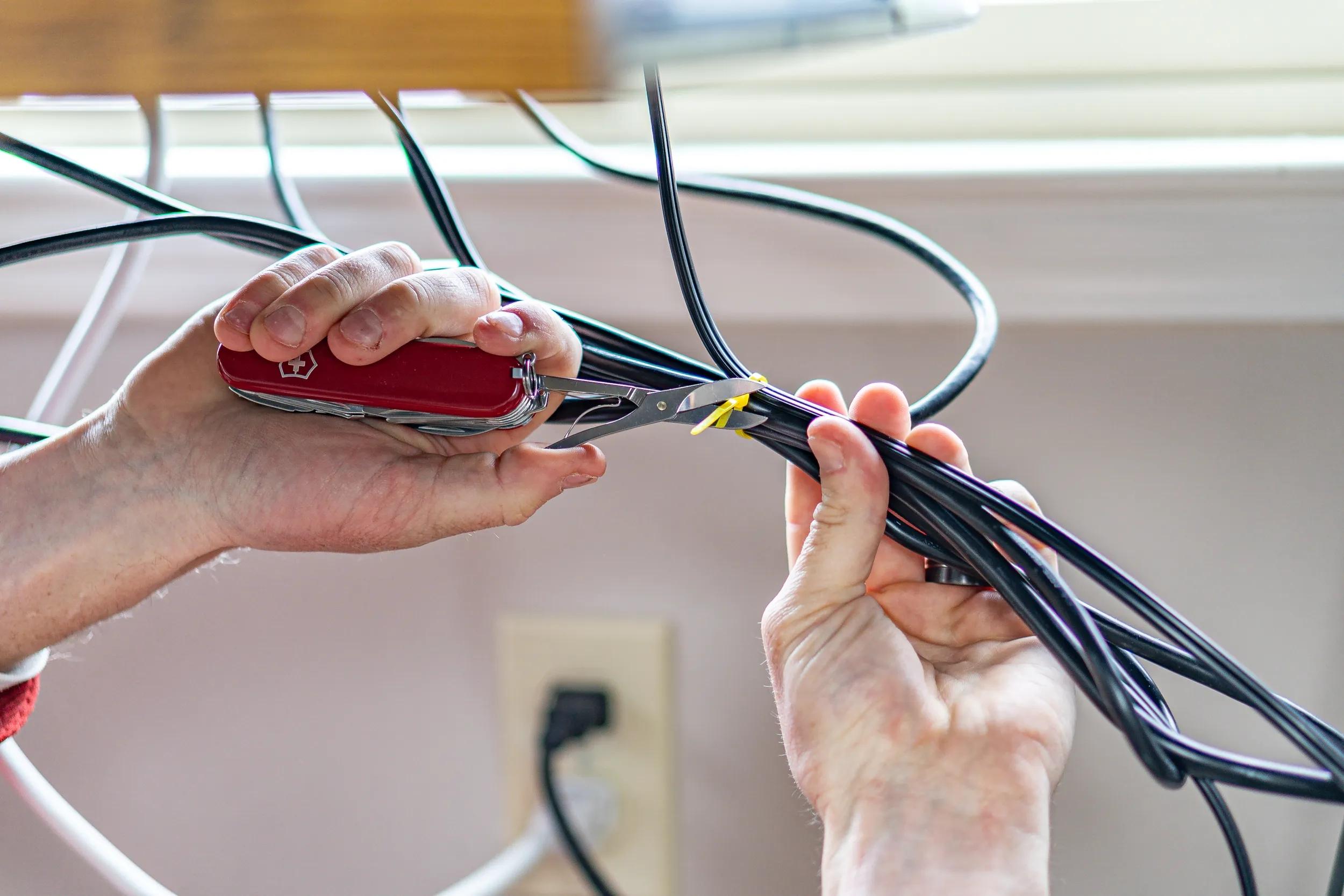 Swiss Army Knife™ & Tools