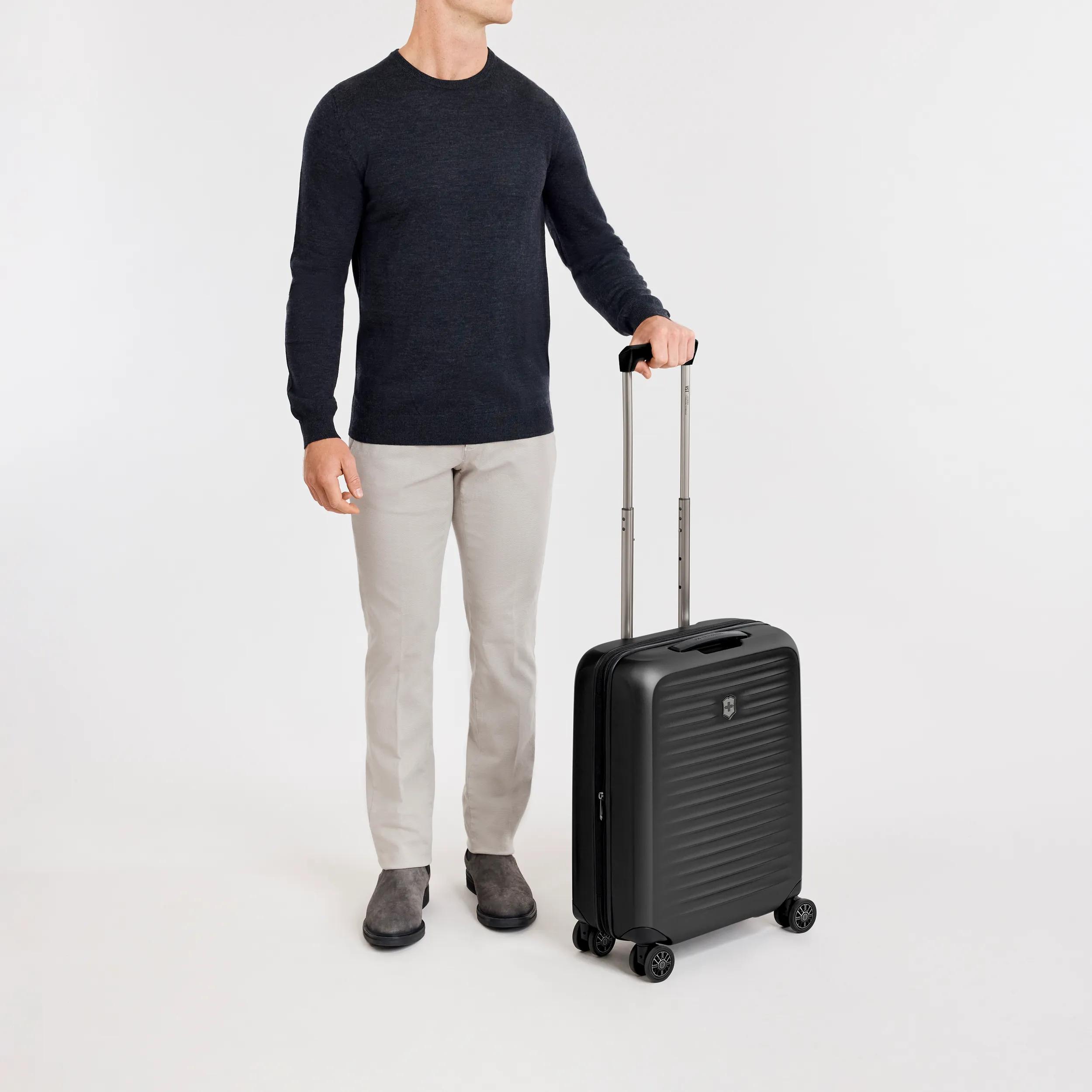 Victorinox エアロックス アドバンスト グローバルキャリーオン Storm