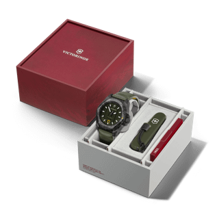 金文編 Victorinox I.N.O.X. Chrono in I.N.O.X. Chrono - 241984