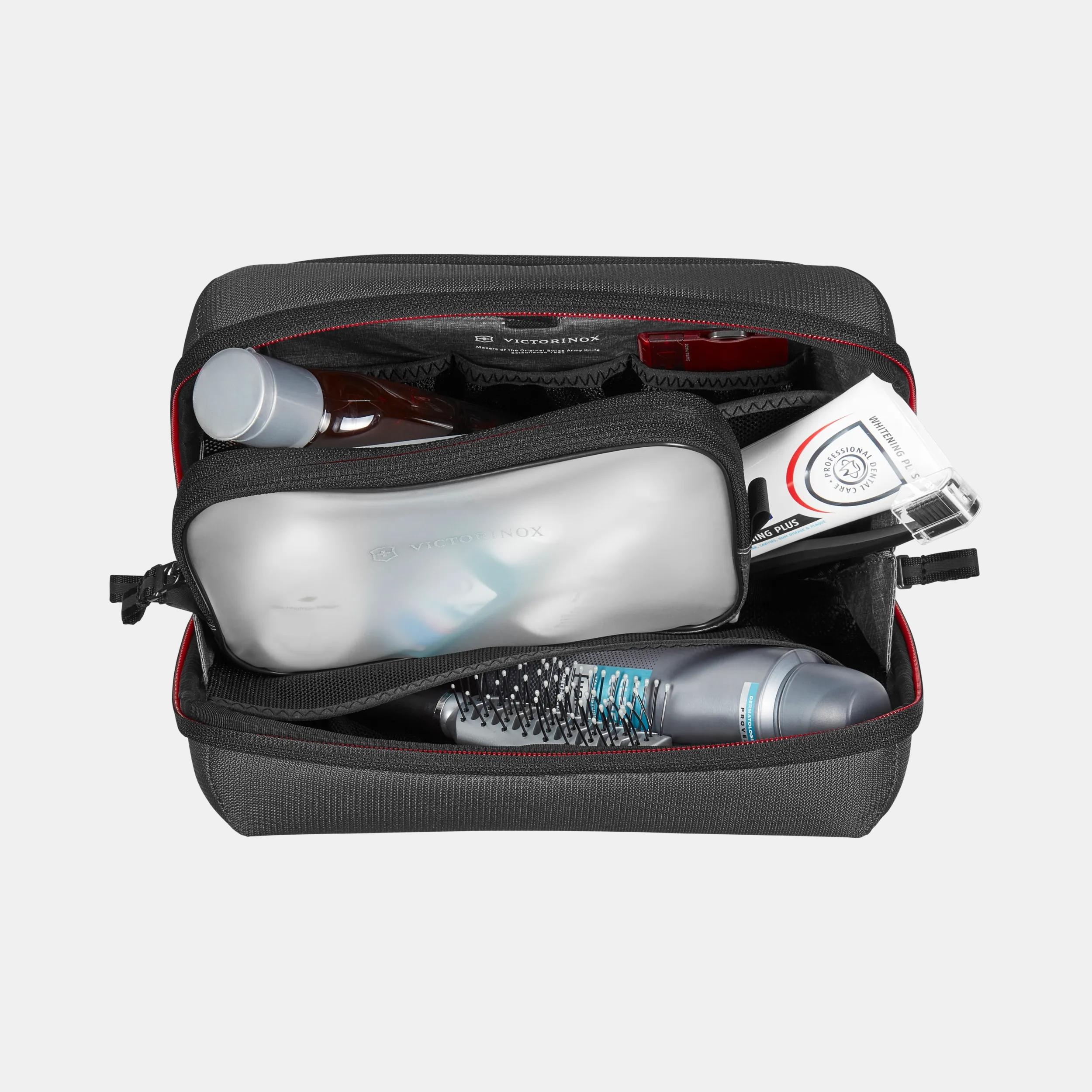 Travel Accessories Edge Toiletry Case Deluxe - 610946
