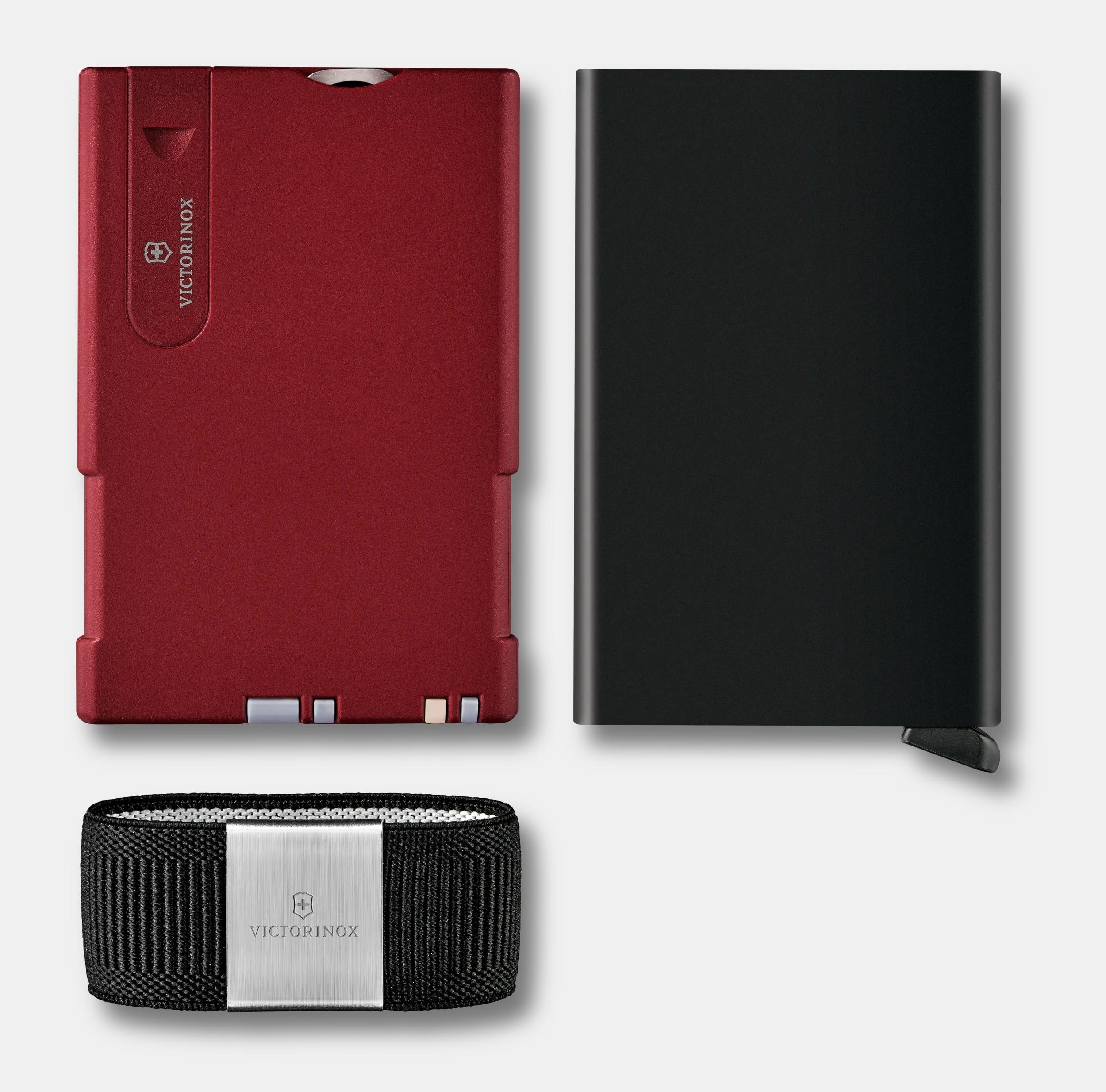 Victorinox Smart Card Wallet in Iconic Red - 0.7250.13