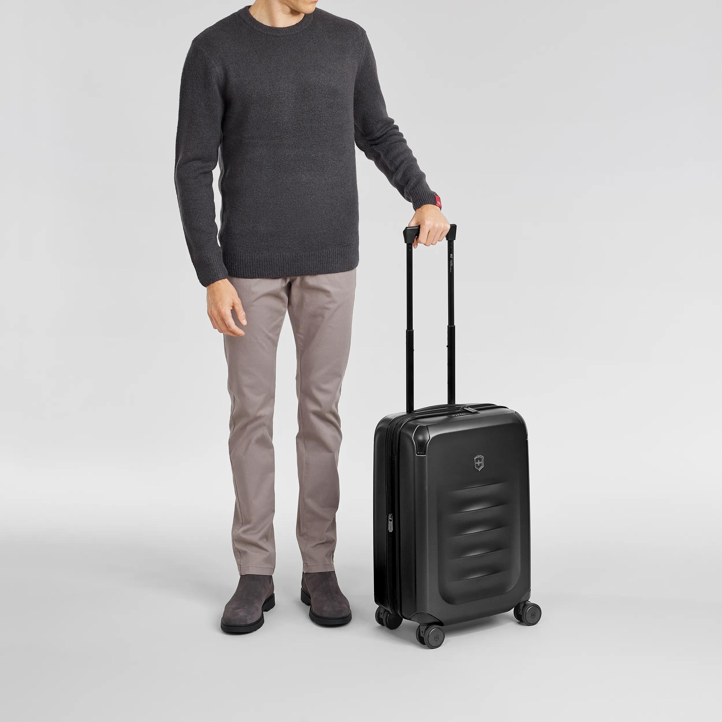 Spectra&nbsp;3.0 Frequent Flyer Plus Carry-On - 611757