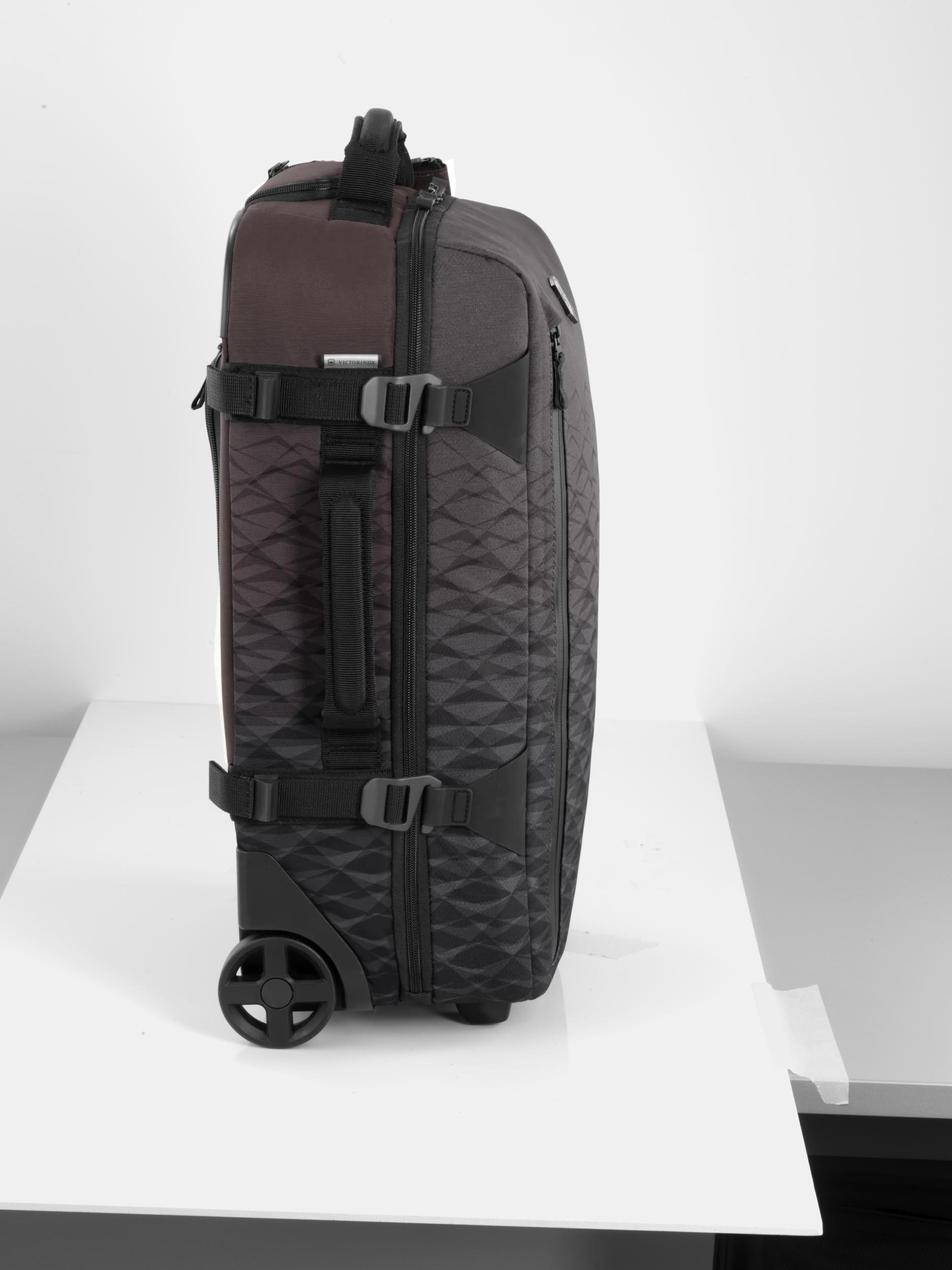 Vx Touring 휠 장착 기내용 캐리어 - 603988