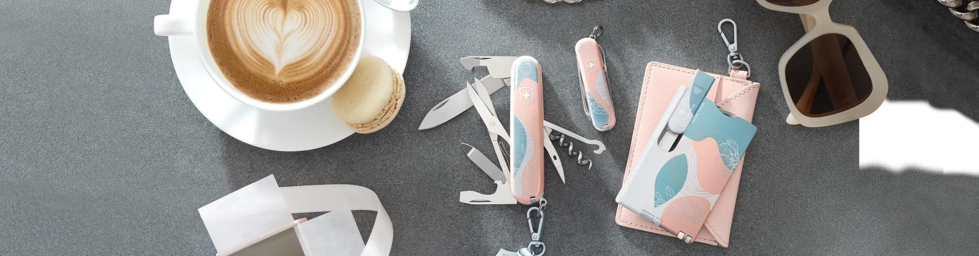 Women’s Pocket Knives 