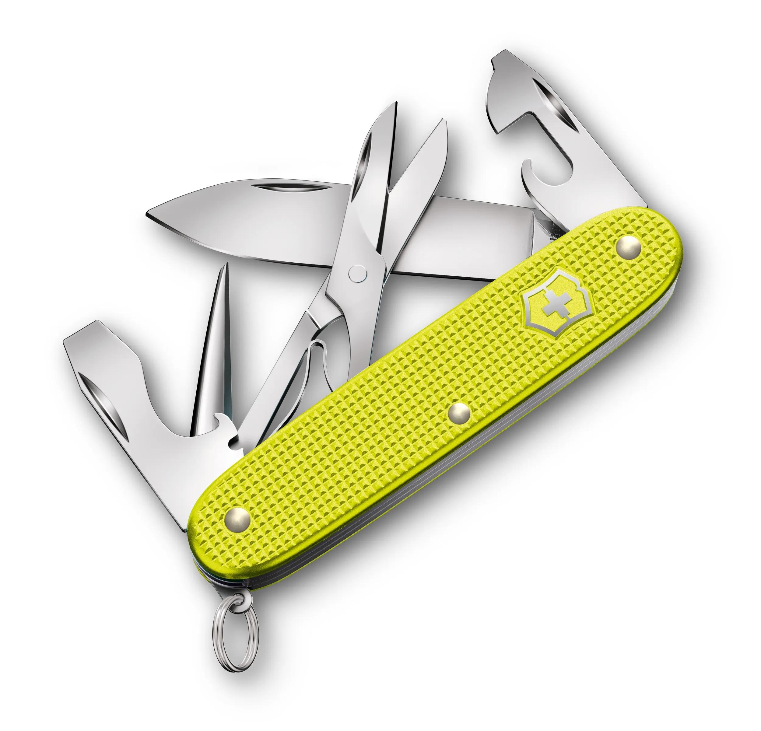 Victorinox Pioneer X Alox 2023 年限量版於Electric Yellow - 0.8231.L23